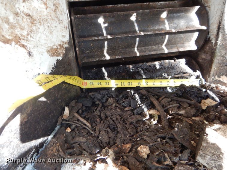 image for item DS6275 2012 Altec DC1317  wood chipper