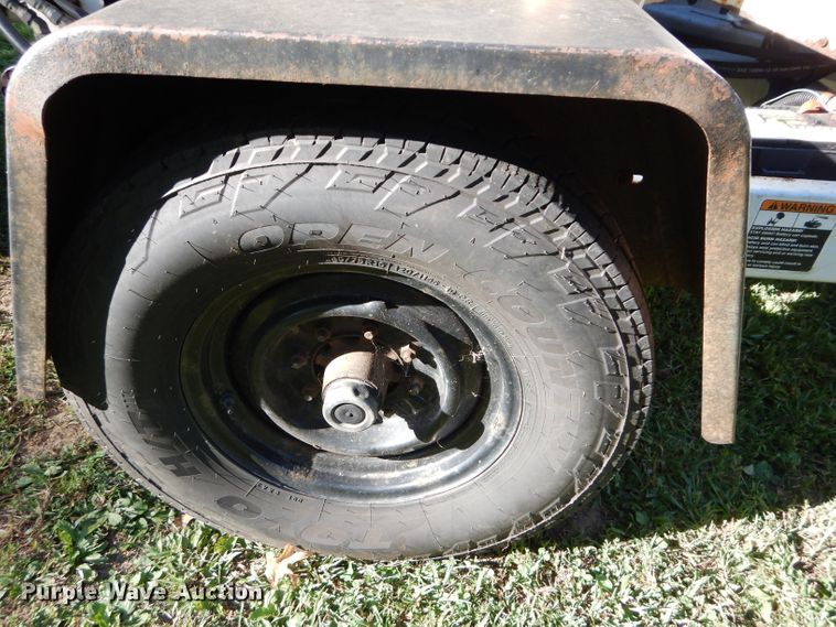 image for item DS6275 2012 Altec DC1317  wood chipper