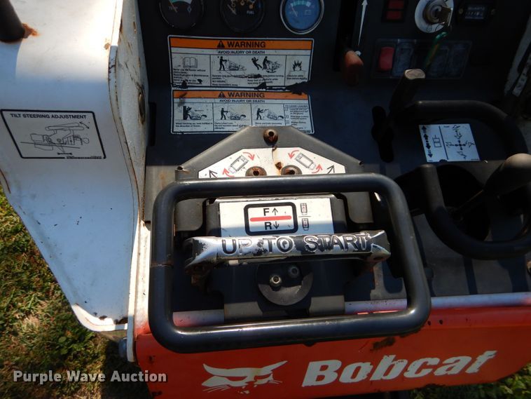 image for item DS6277 2012 Bobcat T55  compact utility loader