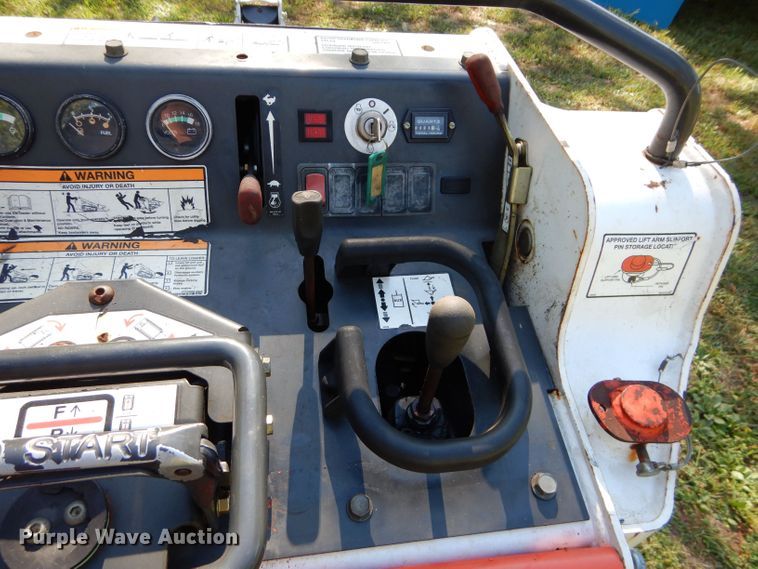 image for item DS6277 2012 Bobcat T55  compact utility loader