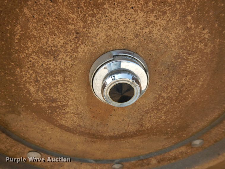 image for item HF9371 Mosler  safe