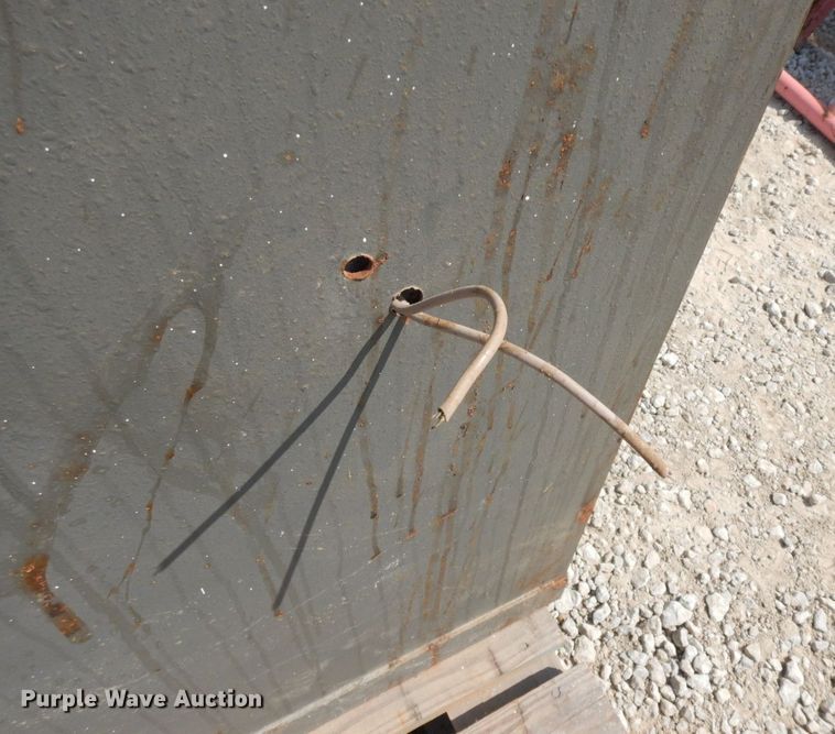 image for item HF9371 Mosler  safe