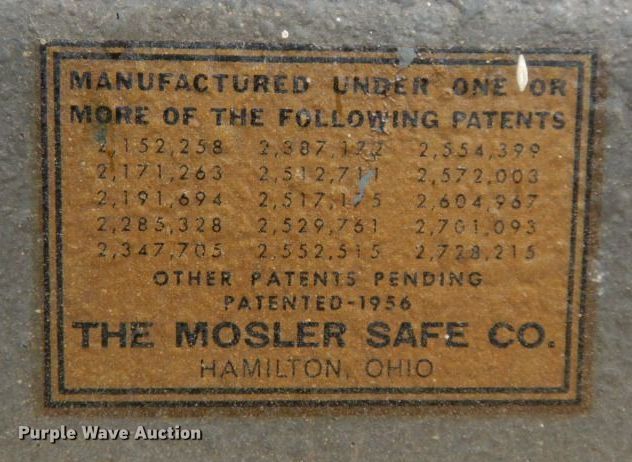 image for item HF9371 Mosler  safe
