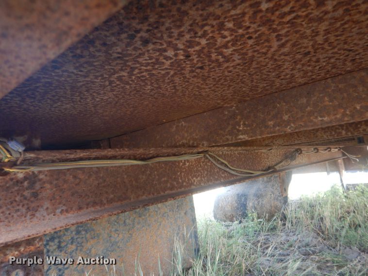 image for item HQ9513 Steel flatbed