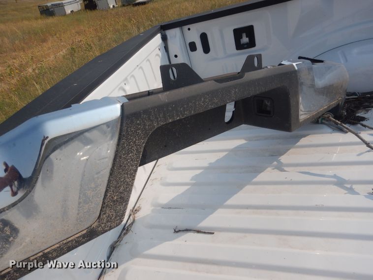 image for item HQ9516 2017 Ford F350  pickup truck bed