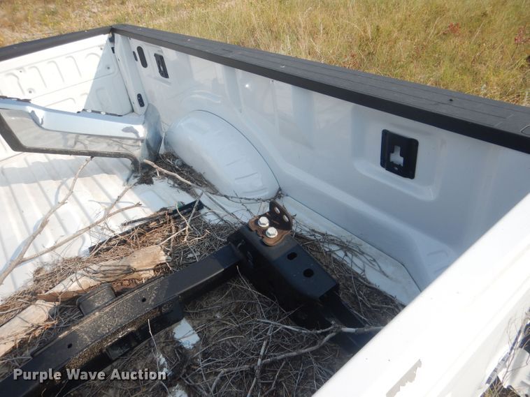 image for item HQ9516 2017 Ford F350  pickup truck bed