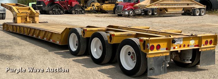 image for item IA9163 1997 Load King  lowboy equipment trailer