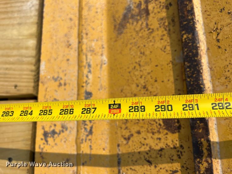 image for item IA9163 1997 Load King  lowboy equipment trailer