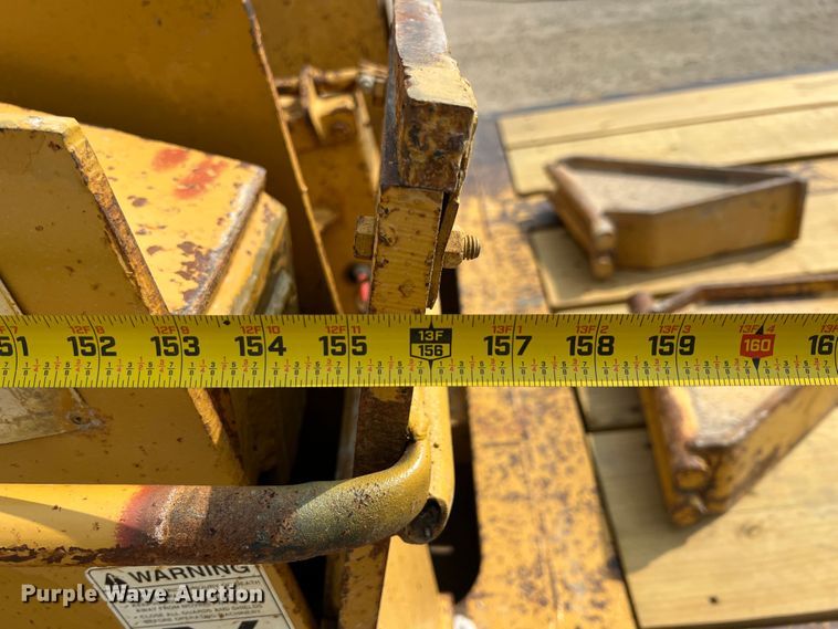 image for item IA9163 1997 Load King  lowboy equipment trailer