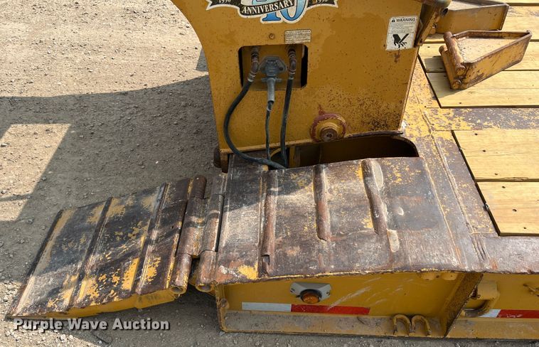 image for item IA9163 1997 Load King  lowboy equipment trailer