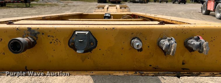 image for item IA9163 1997 Load King  lowboy equipment trailer