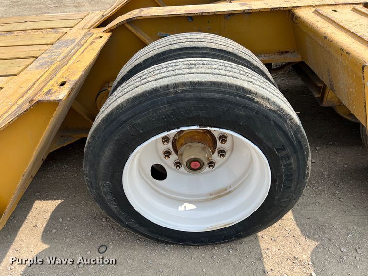 image for item IA9163 1997 Load King  lowboy equipment trailer