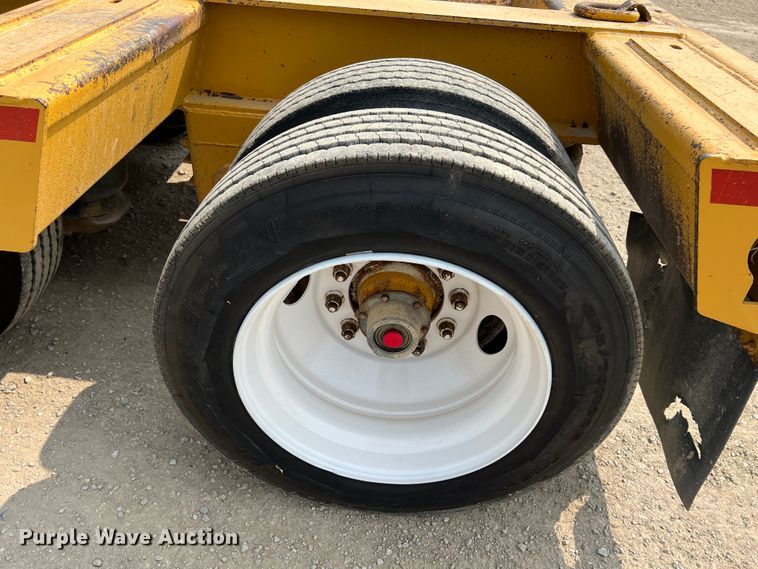 image for item IA9163 1997 Load King  lowboy equipment trailer