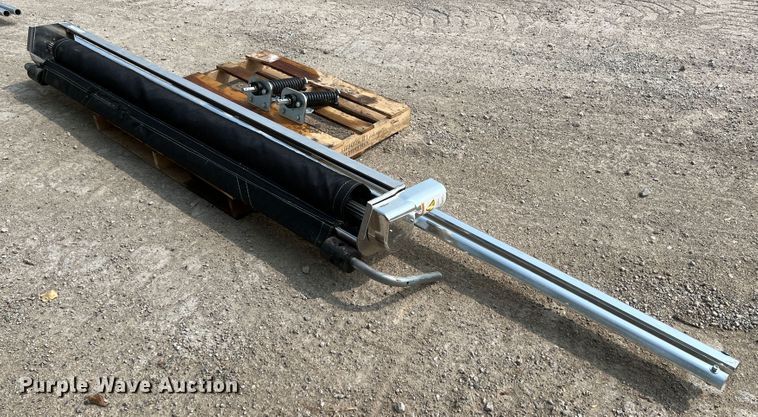 image for item IA9171 Mountain Tarp Pioneer  roll tarp