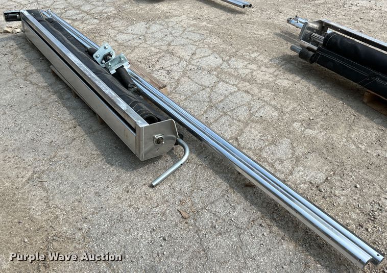 image for item IA9172 Mountain Tarp Pioneer  roll tarp