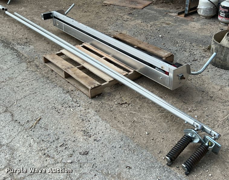 image for item IA9174 Mountain Tarp Pioneer  roll tarp