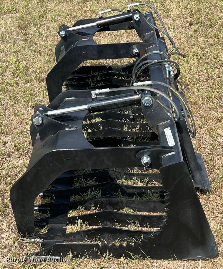 image for item IA9176 80" W skid steer rock grapple bucket