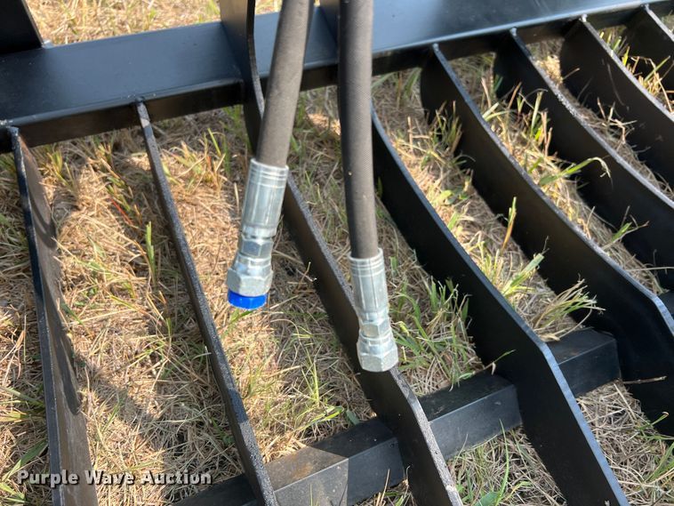 image for item IA9177 74" W skid steer rock grapple bucket