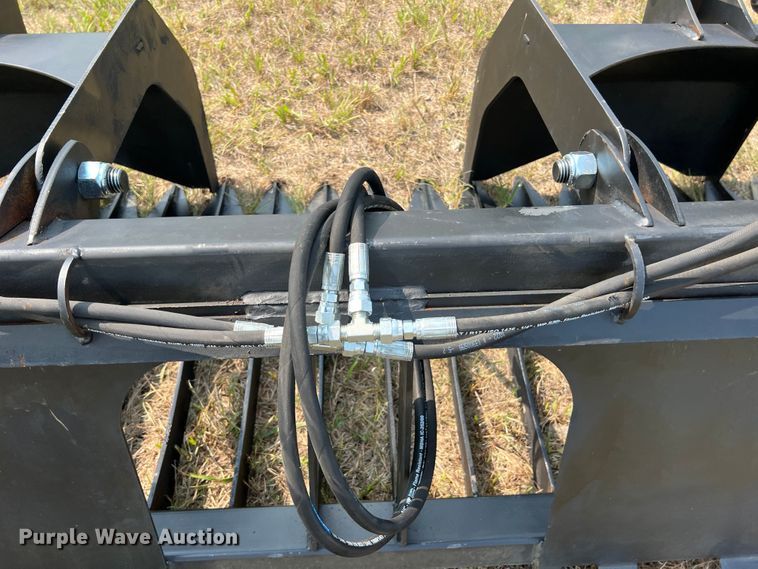 image for item IA9177 74" W skid steer rock grapple bucket