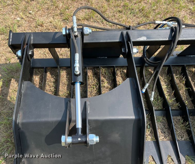 image for item IA9177 74" W skid steer rock grapple bucket