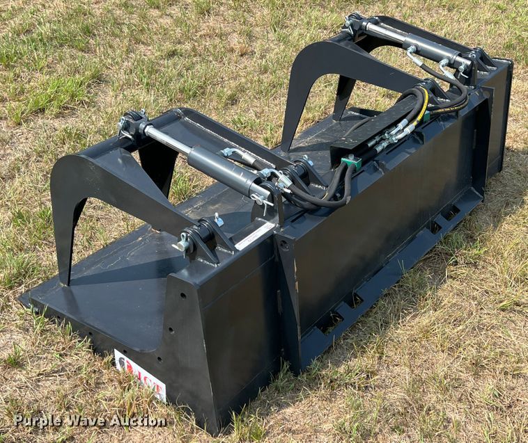 image for item IA9179 72" W skid steer grapple bucket