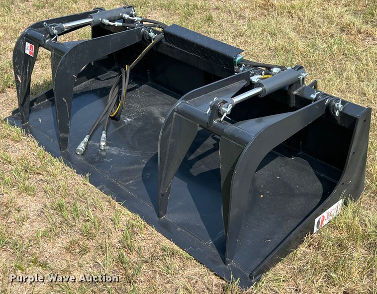 image for item IA9180 72" W skid steer grapple bucket