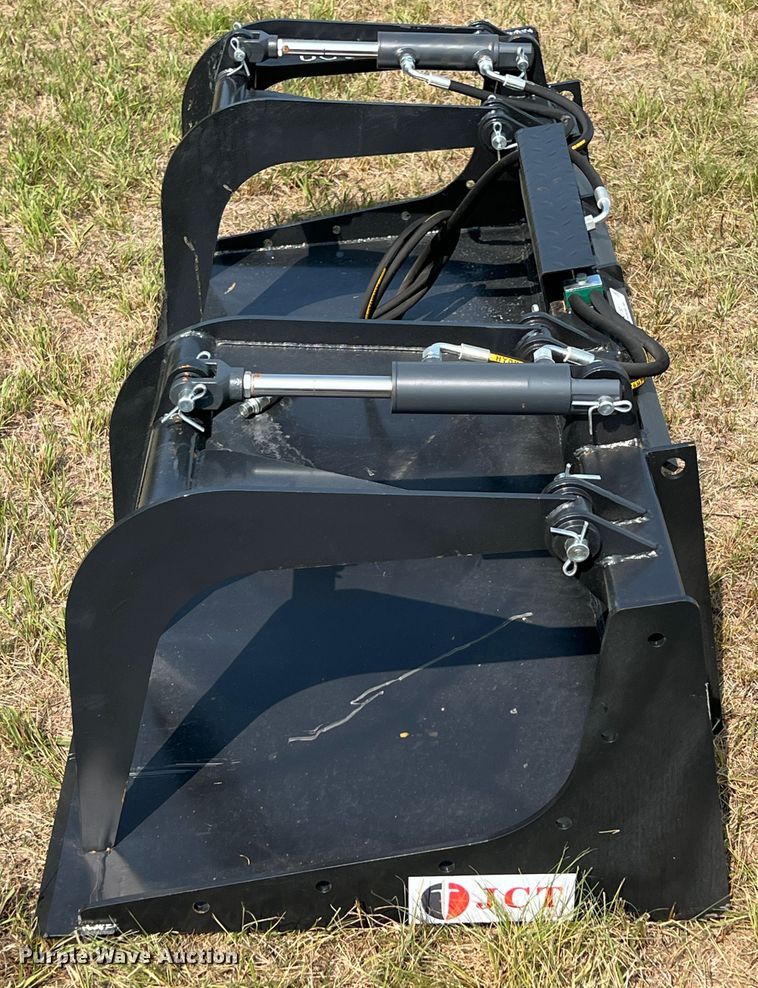 image for item IA9180 72" W skid steer grapple bucket