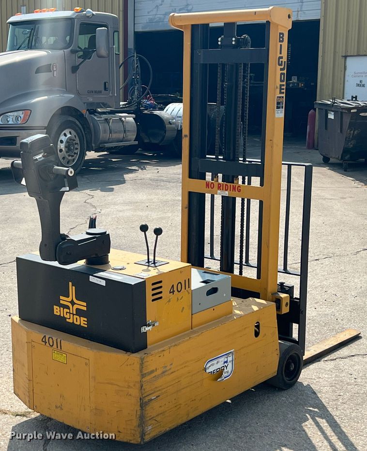 image for item IA9181 Big Joe PDC-20-130  forklift