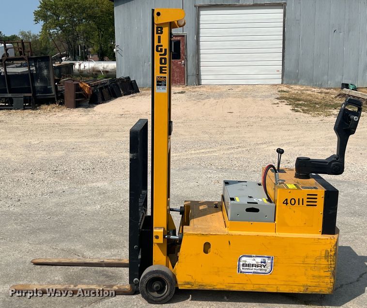 image for item IA9181 Big Joe PDC-20-130  forklift