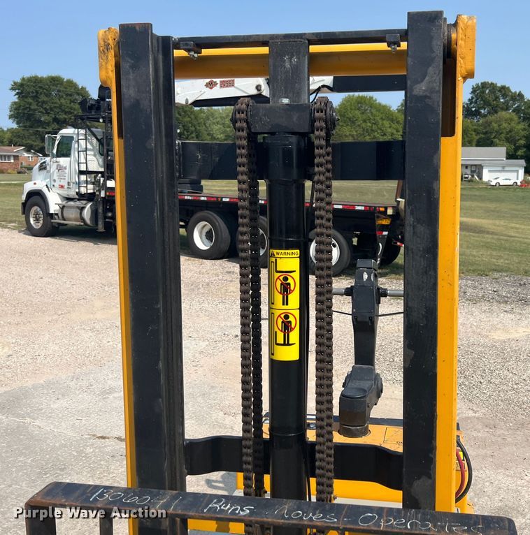 image for item IA9181 Big Joe PDC-20-130  forklift