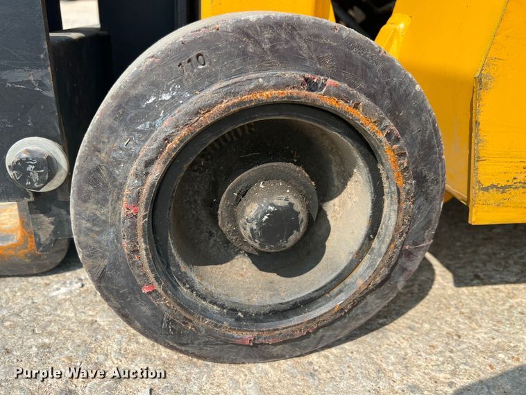 image for item IA9181 Big Joe PDC-20-130  forklift