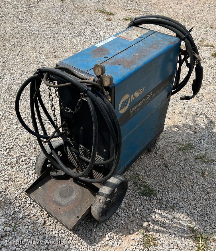 image for item IA9189 Miller Millermatic 250  welder