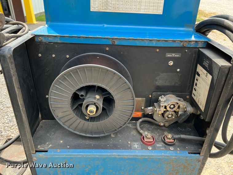 image for item IA9189 Miller Millermatic 250  welder