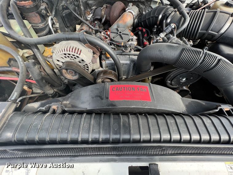 image for item IA9199 1995 Ford F450 Super Duty  utility / service truck