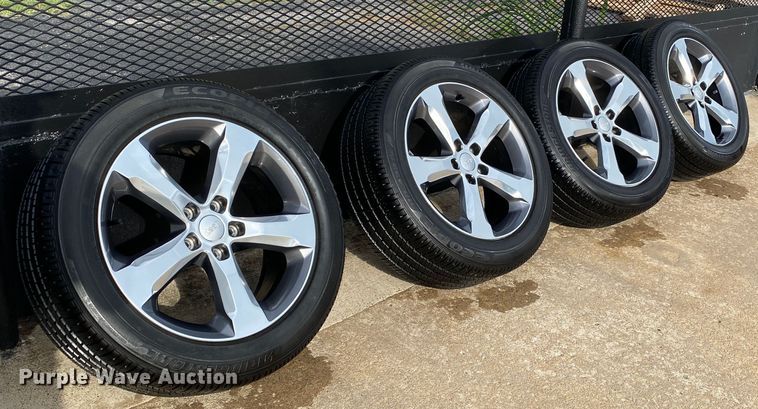 image for item IG9782 (4) Bridgestone 265/50R20 tires and wheels
