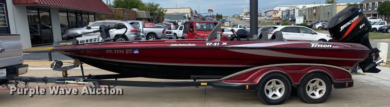 image for item IG9783 2004 Triton TR-21X  boat