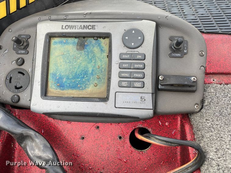 image for item IG9783 2004 Triton TR-21X  boat