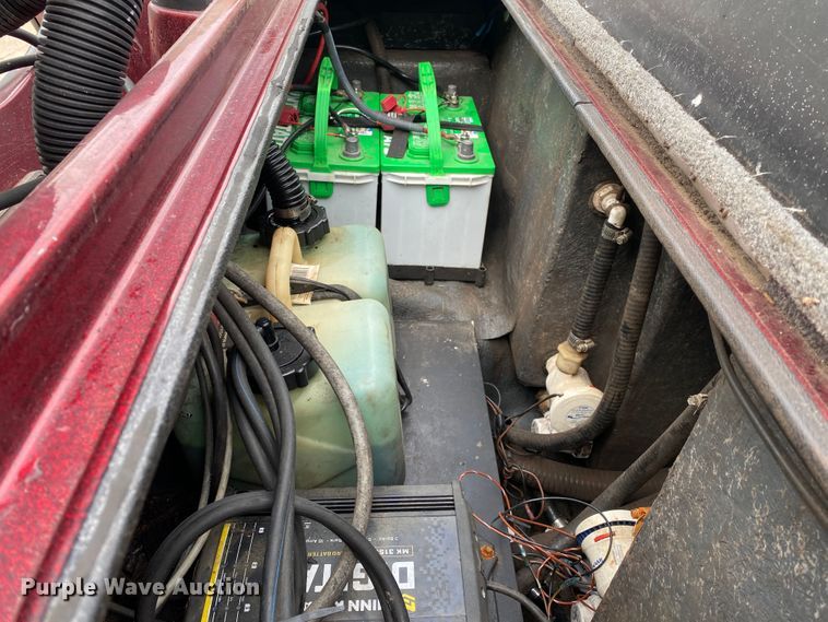 image for item IG9783 2004 Triton TR-21X  boat