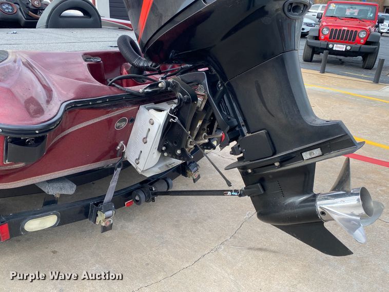 image for item IG9783 2004 Triton TR-21X  boat