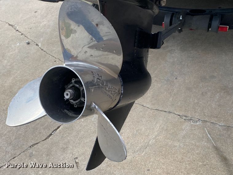 image for item IG9783 2004 Triton TR-21X  boat