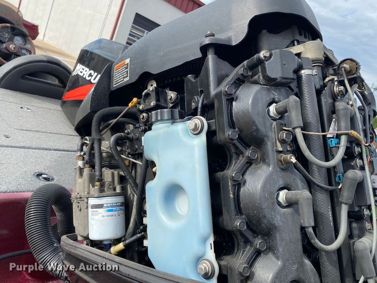 image for item IG9783 2004 Triton TR-21X  boat