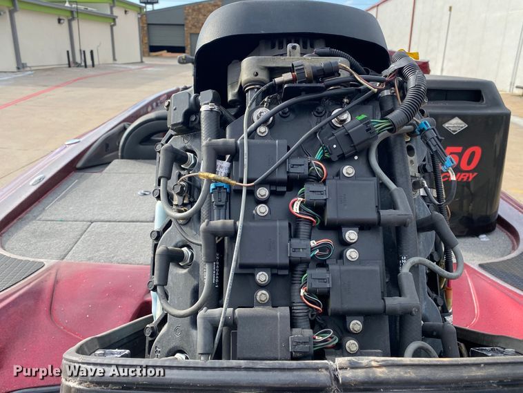 image for item IG9783 2004 Triton TR-21X  boat