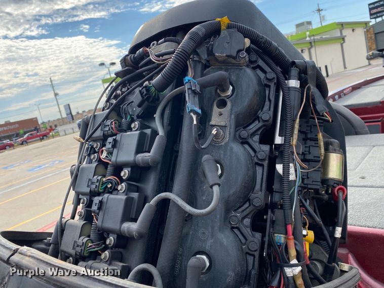 image for item IG9783 2004 Triton TR-21X  boat