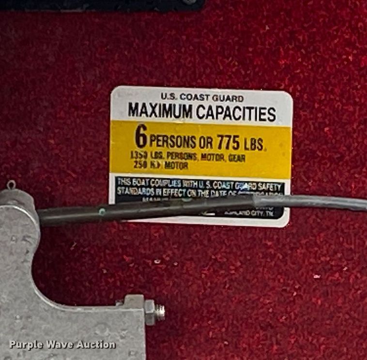 image for item IG9783 2004 Triton TR-21X  boat