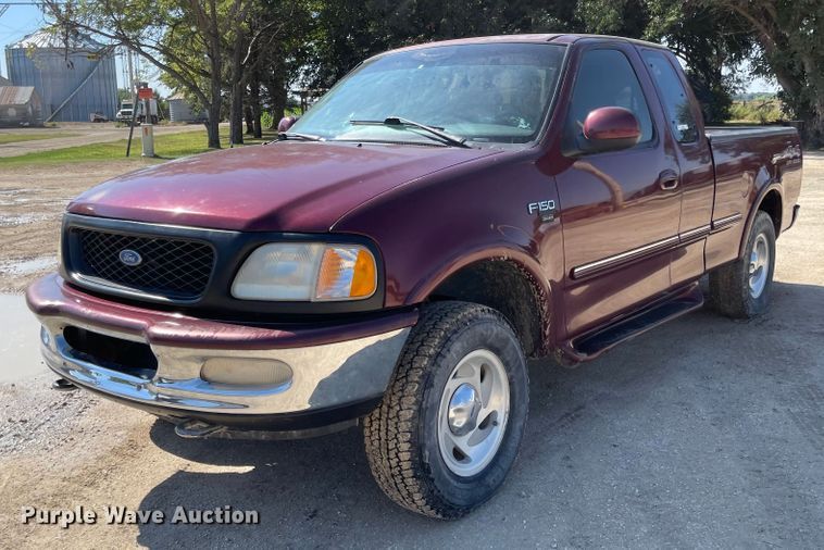 image for item JF9035 1997 Ford F150  SuperCab pickup truck