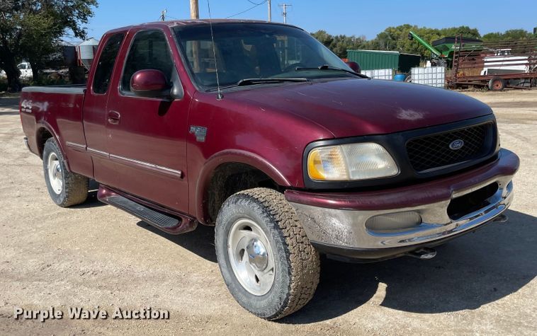 image for item JF9035 1997 Ford F150  SuperCab pickup truck