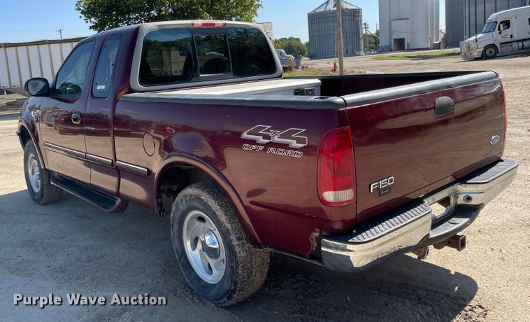 image for item JF9035 1997 Ford F150  SuperCab pickup truck