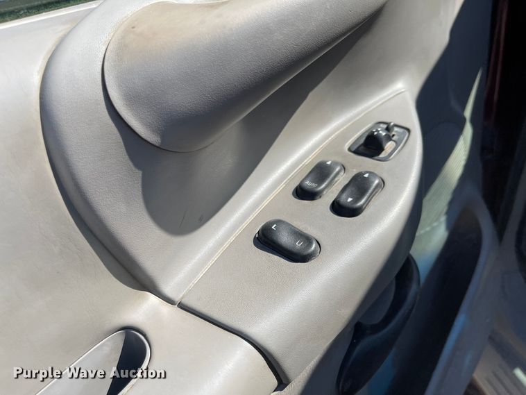 image for item JF9035 1997 Ford F150  SuperCab pickup truck