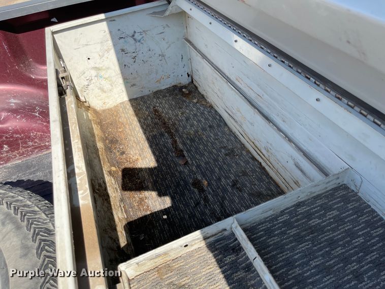 image for item JF9035 1997 Ford F150  SuperCab pickup truck