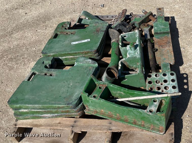 image for item JF9039 Tractor parts